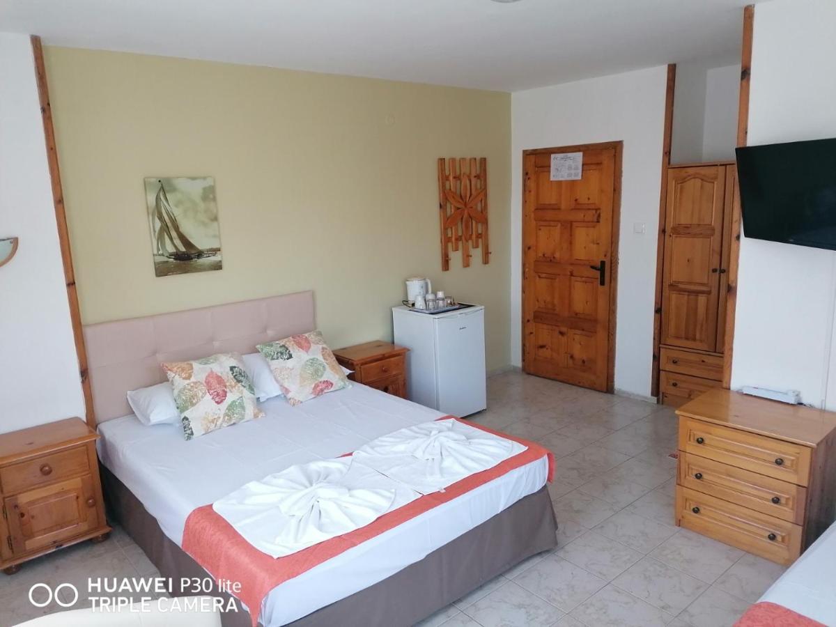 Family Hotel Sofi Sozopol Exterior foto