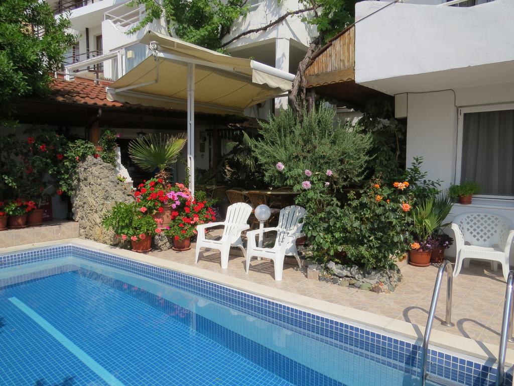 Family Hotel Sofi Sozopol Exterior foto