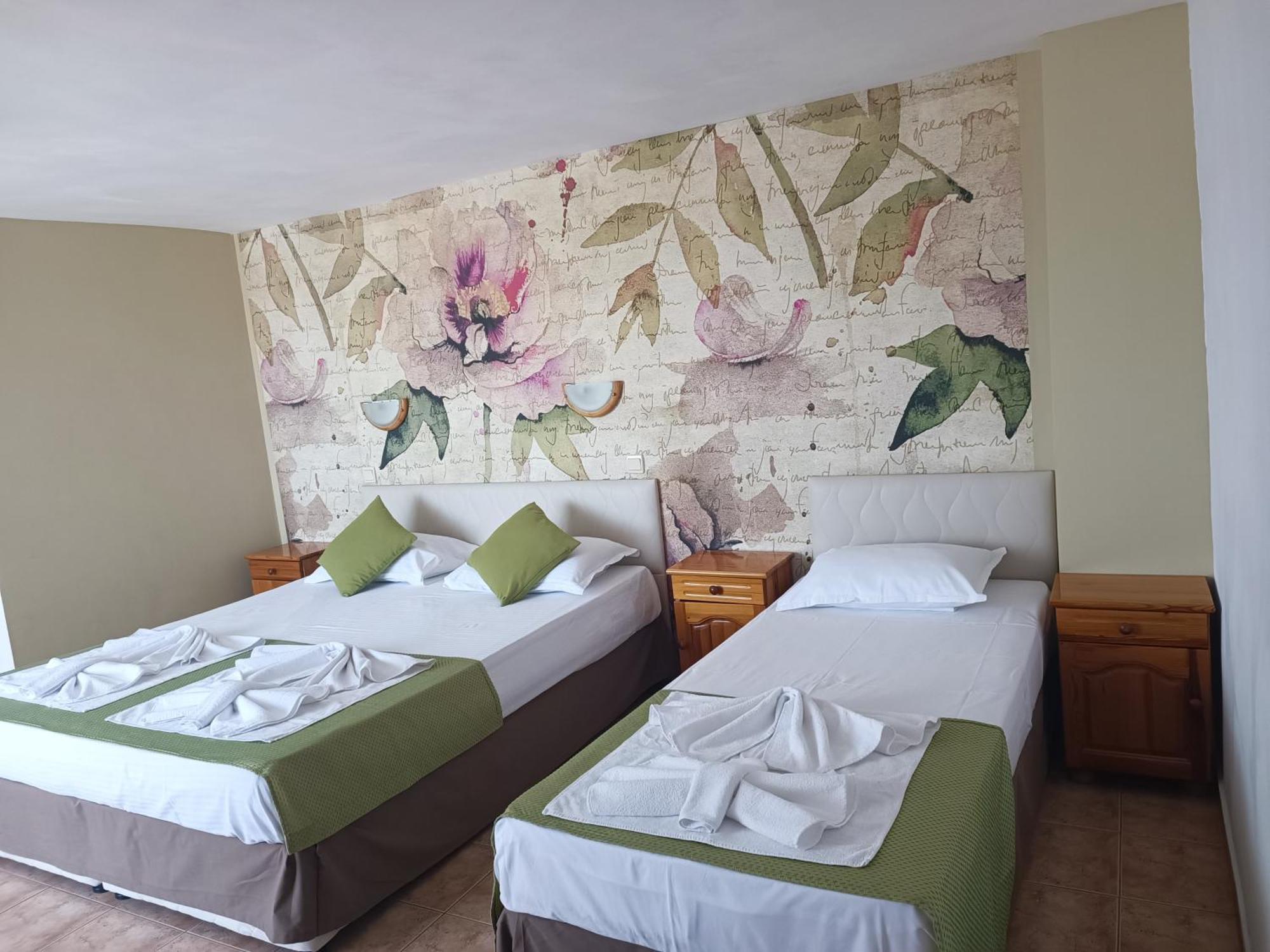 Family Hotel Sofi Sozopol Exterior foto